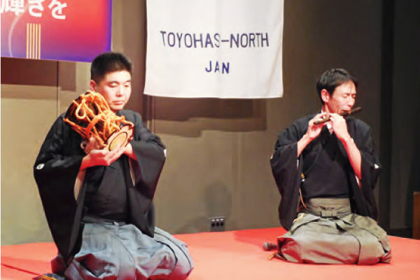 新年初例会
◆藤田流笛方：大野誠氏　◆幸清流小鼓方：後藤嘉津幸氏
