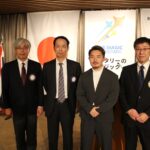 左より、八木基之会長、小林利生社会奉仕委員長、一般社団法人ＥＬＬＹ 代表理事 山口颯一様、河合成高幹事。